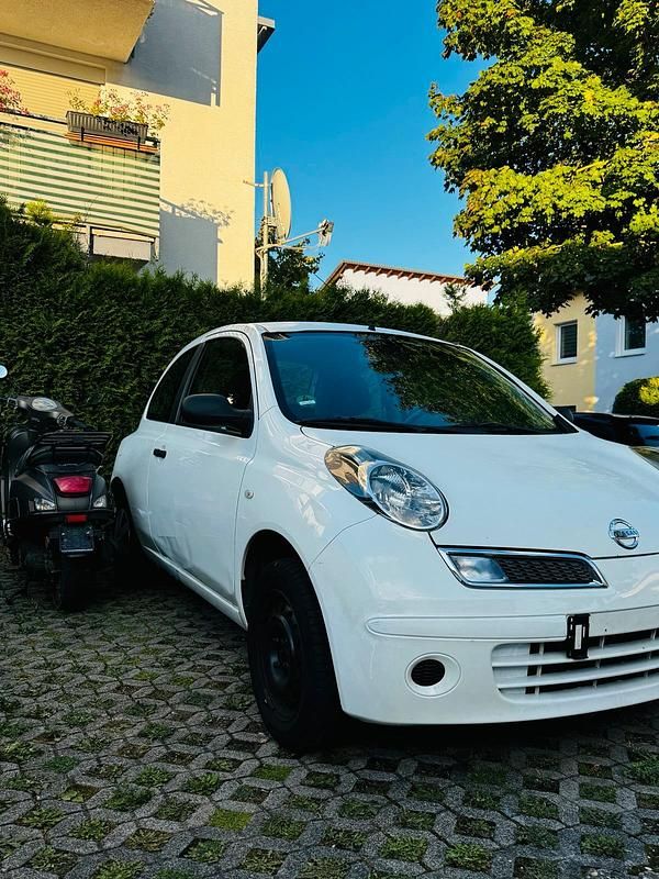 Weiß Gebraucht 2009 Nissan Micra Kleinwagen | 550 € (Guter Preis) - Bild 1/4