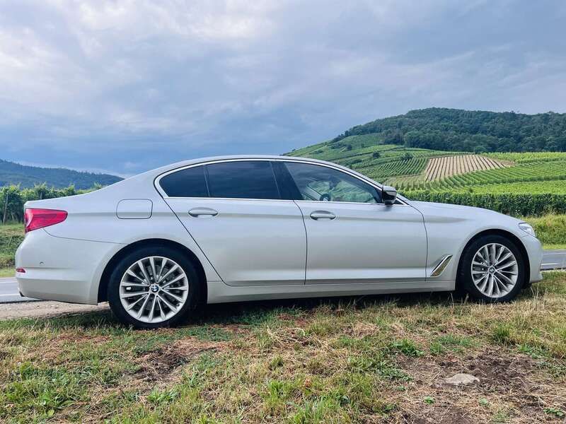 Gebraucht 2020 BMW 530 Luxury Line Limousine | 33.500 € (Superpreis) - Bild 1/4