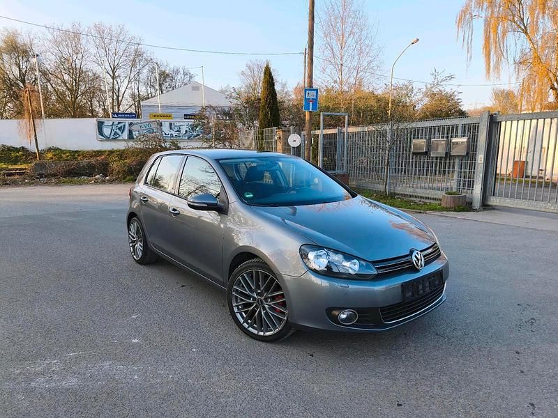 Gebraucht VW Golf VI 110 PS (80 kW) 2009 Grau Kleinwagen