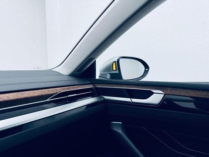 Gebraucht VW Arteon Elegance 218 PS (160 kW) 2022 Schwarz Limousine