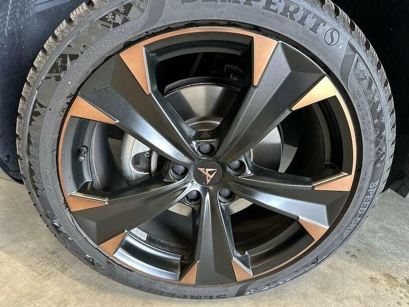 Usata Cupra Ateca 190 CV (139 kW) 2025 Grigio SUV