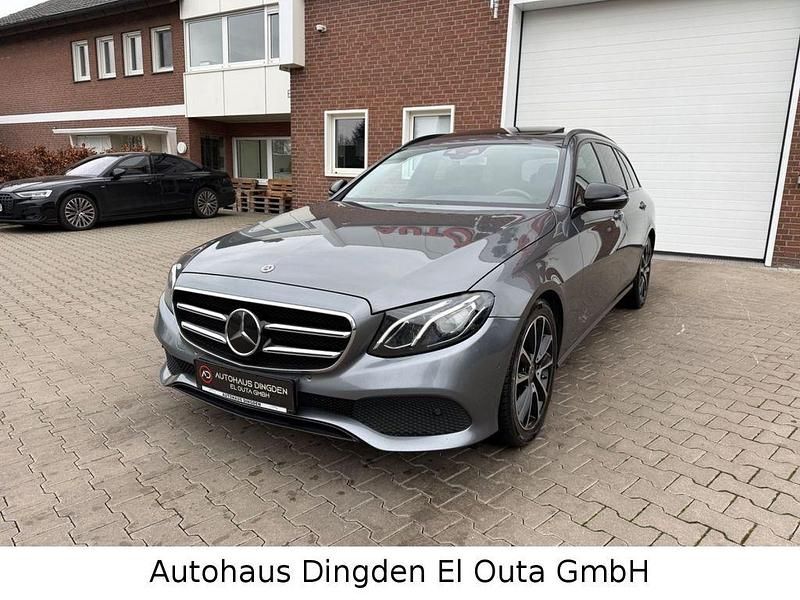 Gebraucht Mercedes E220 AMG line 194 PS (142 kW) 2017 Grau Kombi