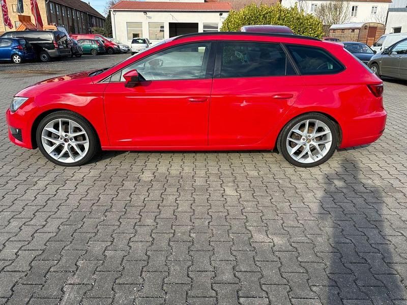 Gebraucht Seat Leon ST FR 184 PS (135 kW) 2015 Rot Kombi