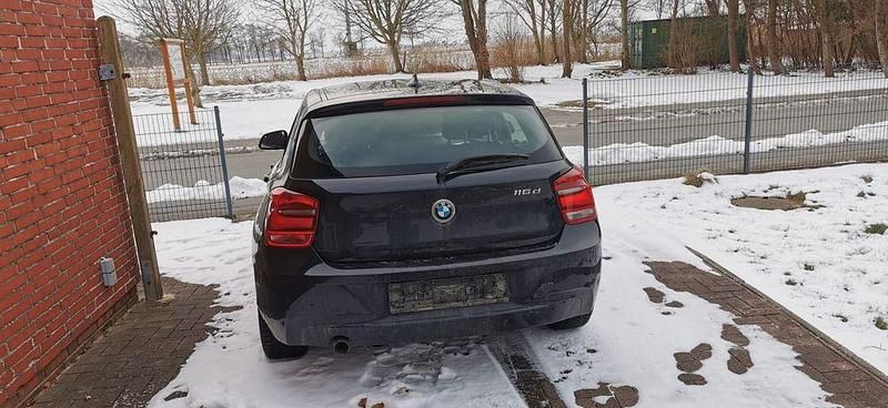 Gebraucht BMW 116 Efficient Dynamics 116 PS (85 kW) 2014 Schwarz Kleinwagen