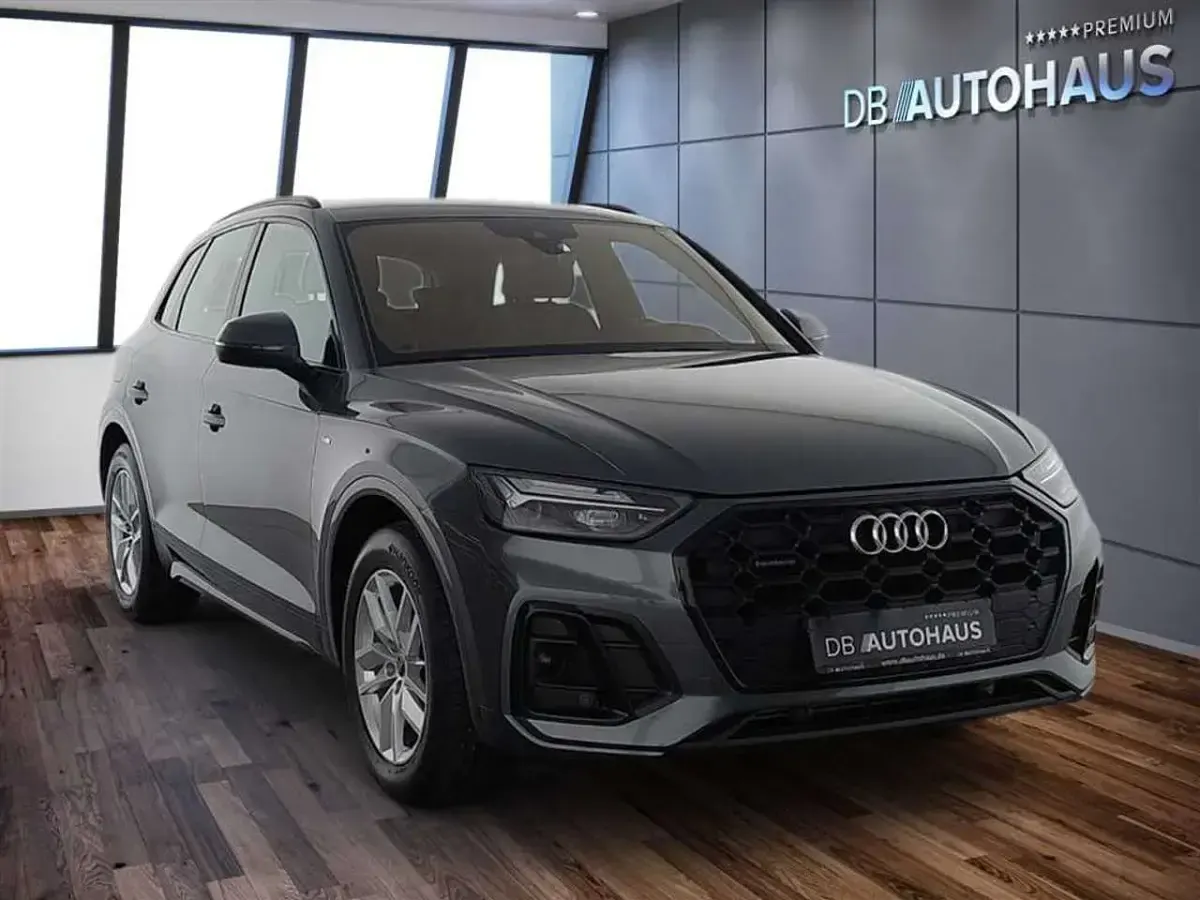 Gebraucht Audi Q5 S-Line 204 PS (150 kW) 2023 Grau SUV