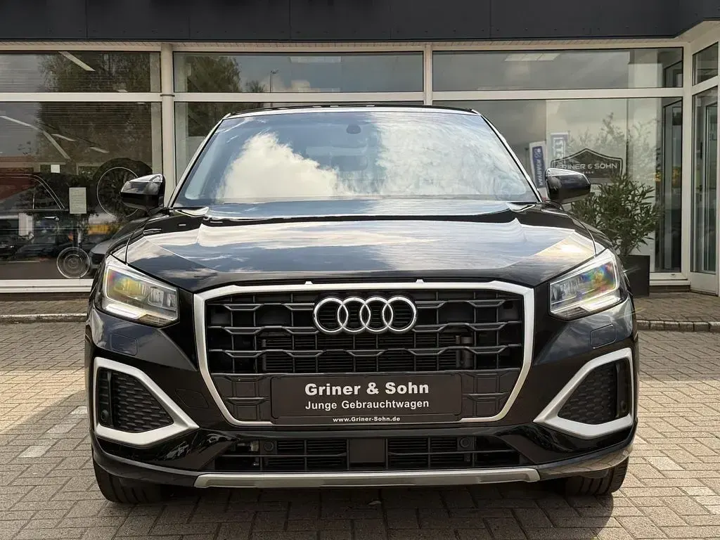 Gebraucht Audi Q2 Advanced 150 PS (110 kW) 2023 Schwarz SUV