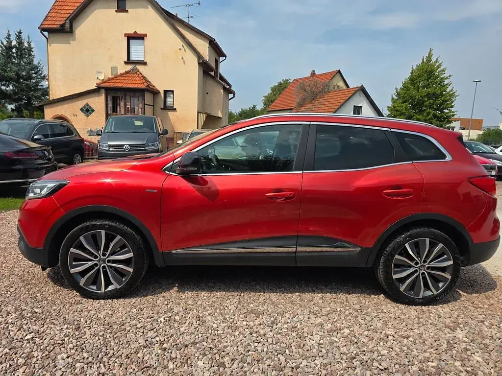 Gebraucht Renault Kadjar Bose Edition 131 PS (96 kW) 2016 Rot SUV