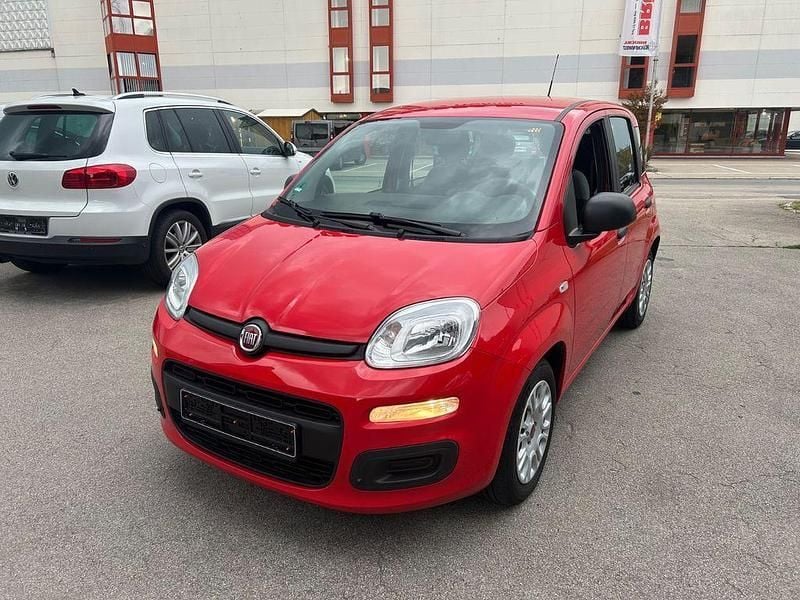 Rot Gebraucht 2021 Fiat Panda Kleinwagen | 6.999 € (Guter Preis) - Bild 1/4