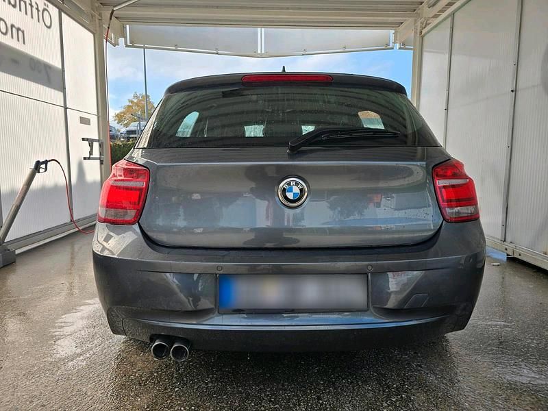 Gebraucht BMW 125 218 PS (160 kW) 2013 Blau Kleinwagen