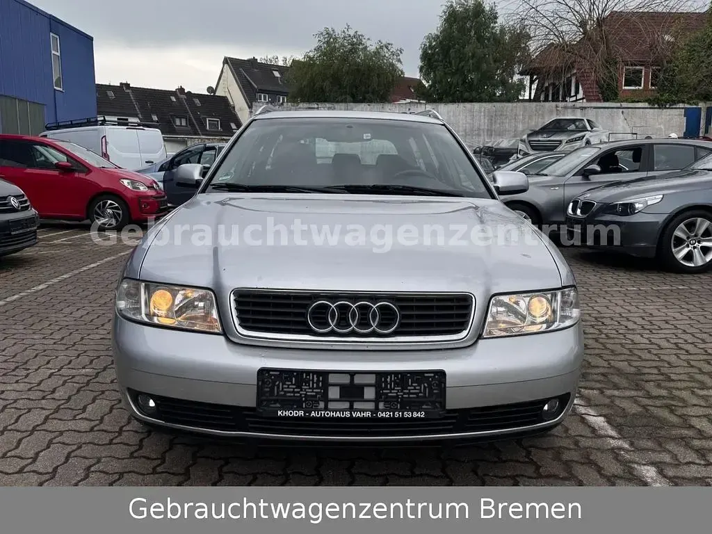 Brugt Audi A4 150 HK (110 kW) 2000 Sølv Stationcar