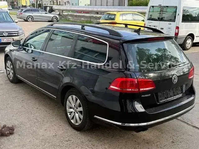 Gebraucht VW Passat Comfortline 140 PS (102 kW) 2014 Schwarz (metallic) Kombi