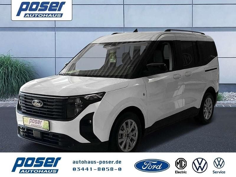 Weiß Gebraucht 2024 Ford Tourneo Courier Titanium Van / Kleinbus | 26.020 € (Fairer Preis) - Bild 1/4