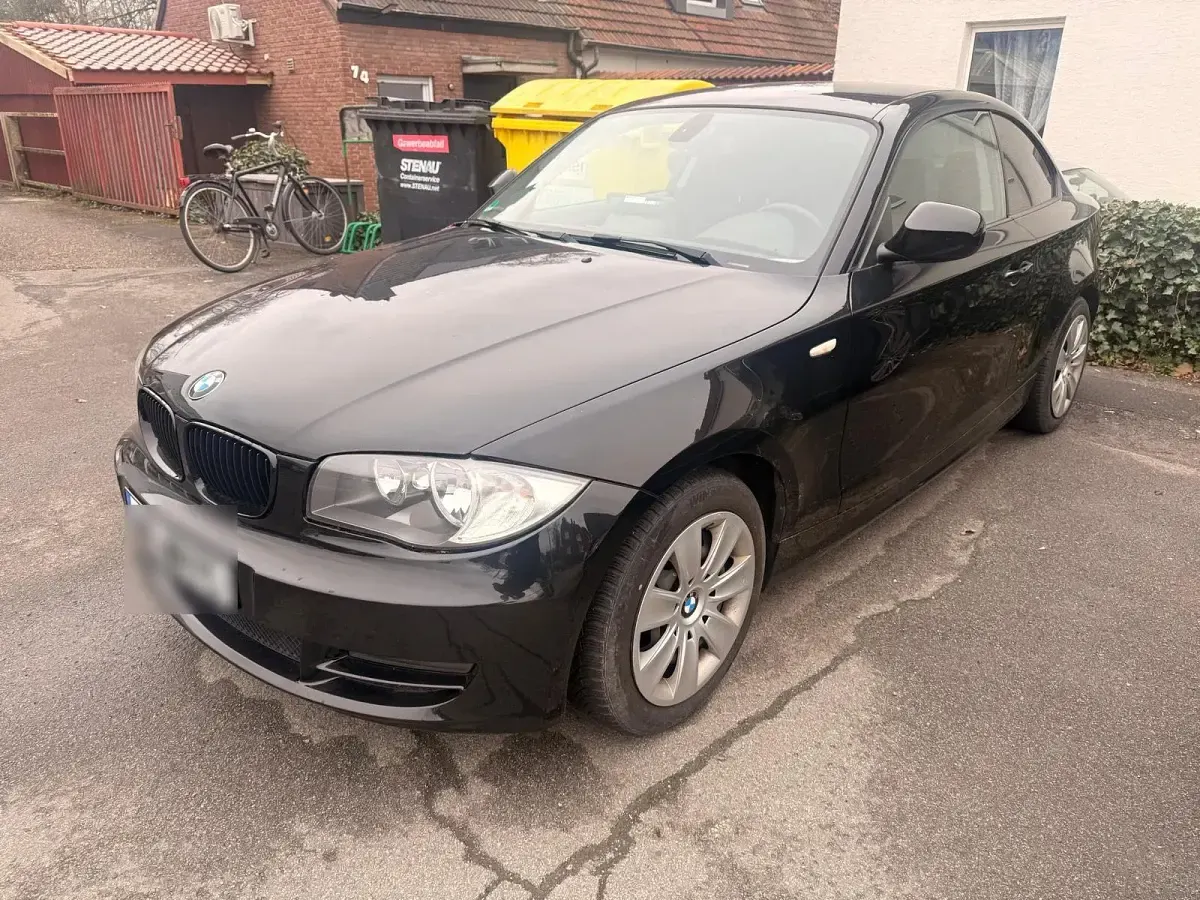Gebraucht BMW 120 Coupé 170 PS (125 kW) 2010 Schwarz Coupé
