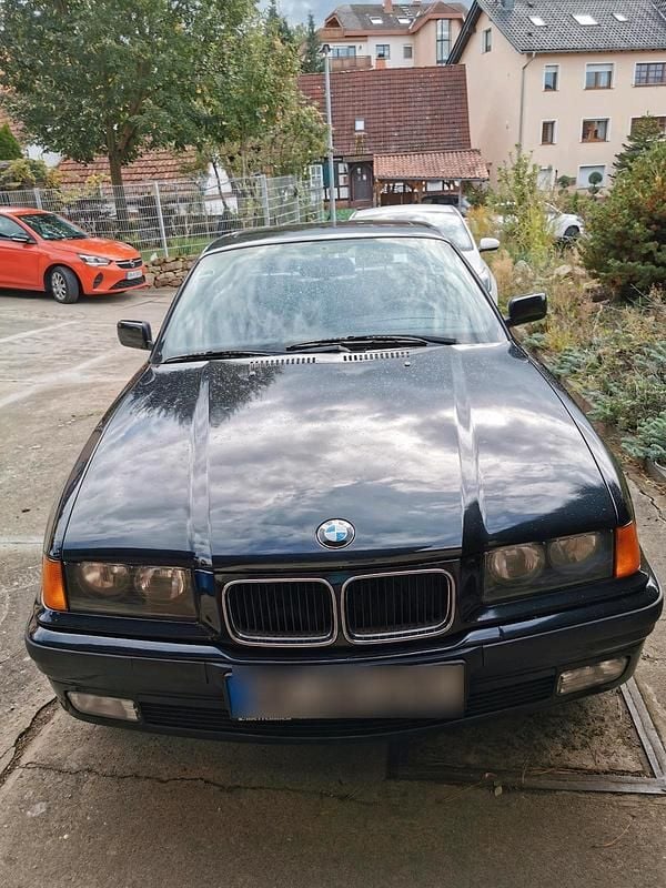 Second-hand BMW 320 150 CP (110 kW) 1996 Negru Coupe