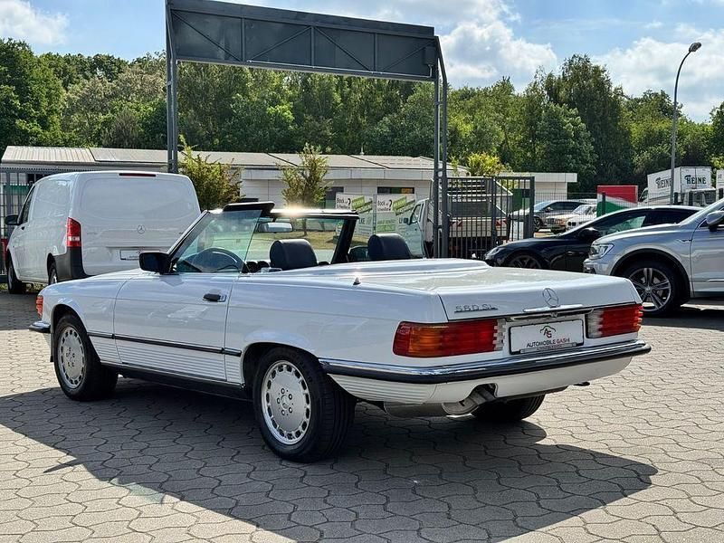 Gebraucht Mercedes 560 231 PS (169 kW) 1986 Weiß Cabrio