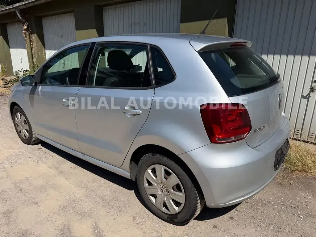 Gebraucht VW Polo Trendline 60 PS (44 kW) 2009 Silber Kleinwagen
