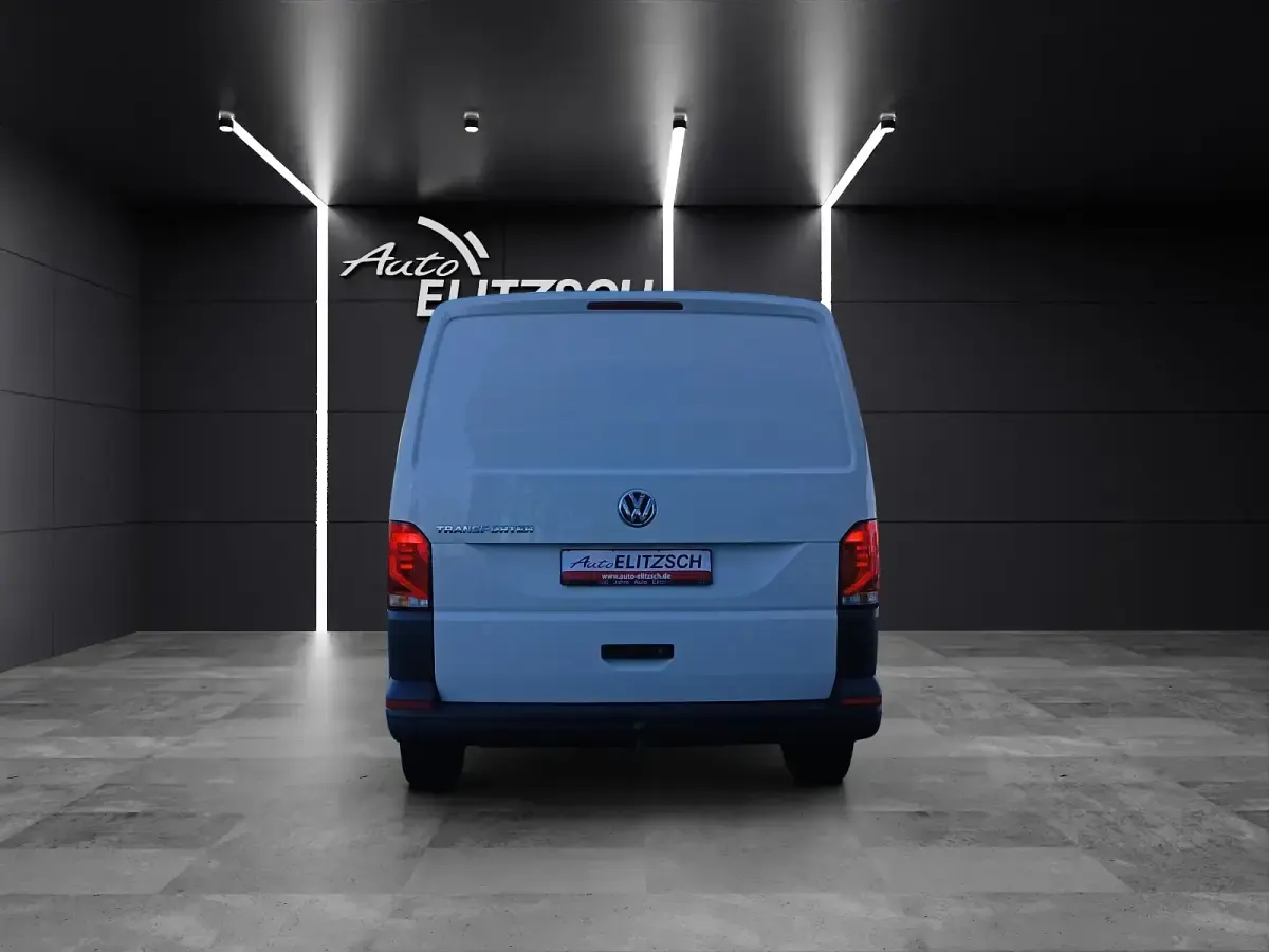Gebraucht VW T6.1 110 PS (80 kW) 2022 Candyweiß Van