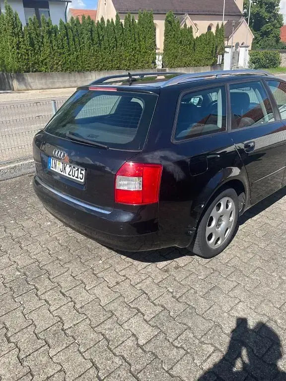 Gebraucht Audi A4 Sport 163 PS (119 kW) 2004 Schwarz Kombi
