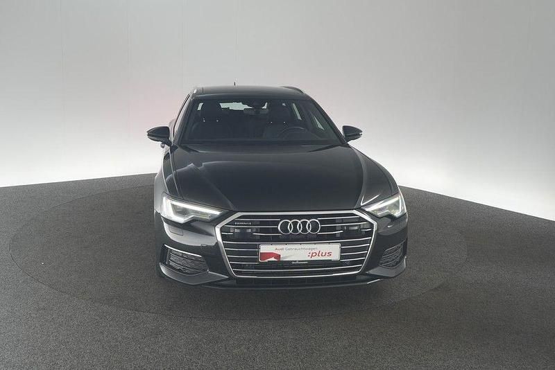 Gebraucht Audi A6 Design 265 PS (194 kW) 2023 Mythosschwarz metallic Kombi