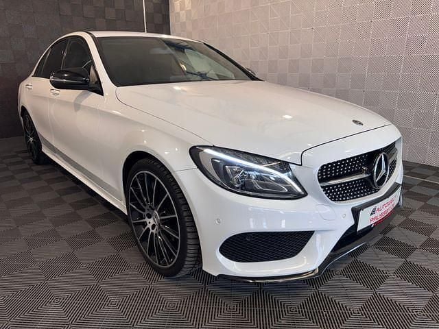 Weiß weiß Gebraucht 2018 Mercedes C43 AMG AMG Limousine | 30.880 € (Guter Preis) - Bild 1/4