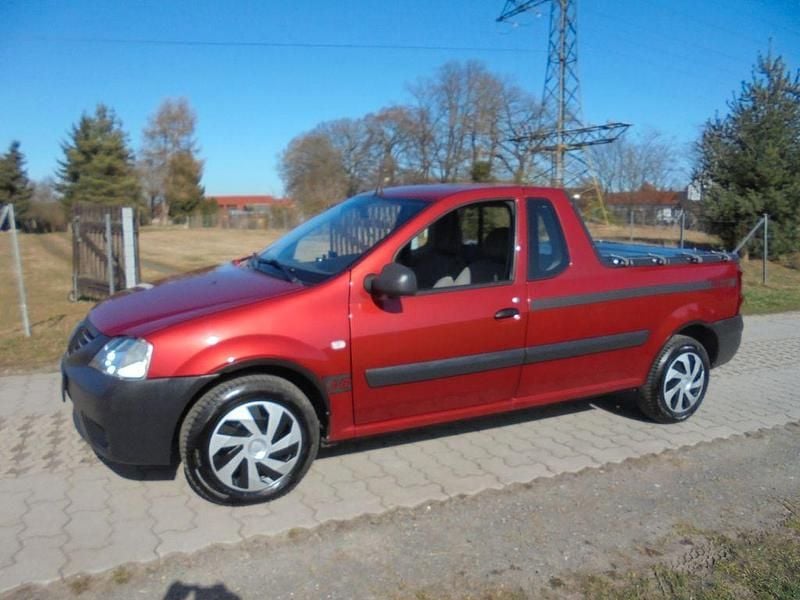 Gebraucht Dacia Logan Pick-Up 116 PS (85 kW) 2012 Rot Abholung