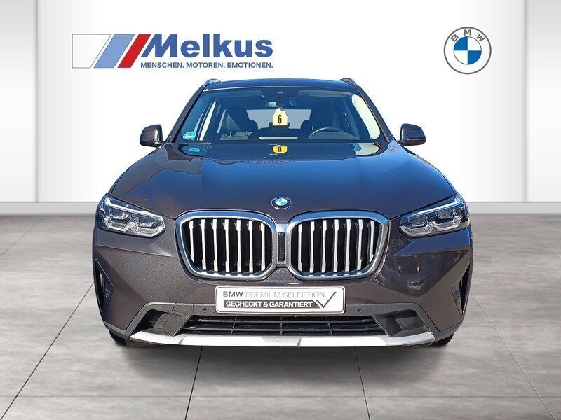 Gebraucht BMW X3 Sport Line 190 PS (139 kW) 2022 Grau SUV