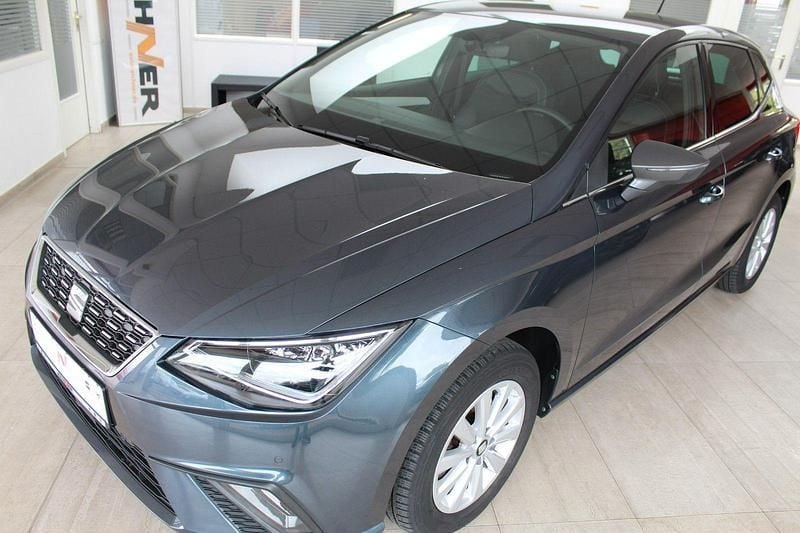 Grau Gebraucht 2020 Seat Ibiza XCELLENCE Kleinwagen | 15.990 € (Fairer Preis) - Bild 1/4