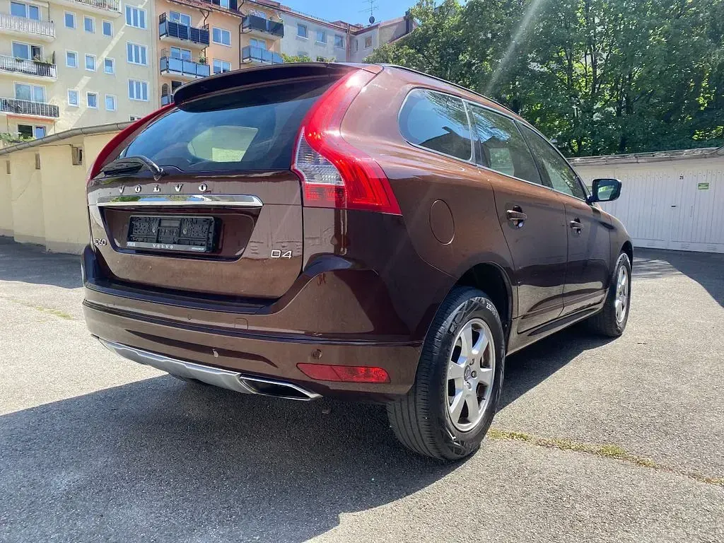 Gebraucht Volvo XC60 181 PS (133 kW) 2014 Braun SUV