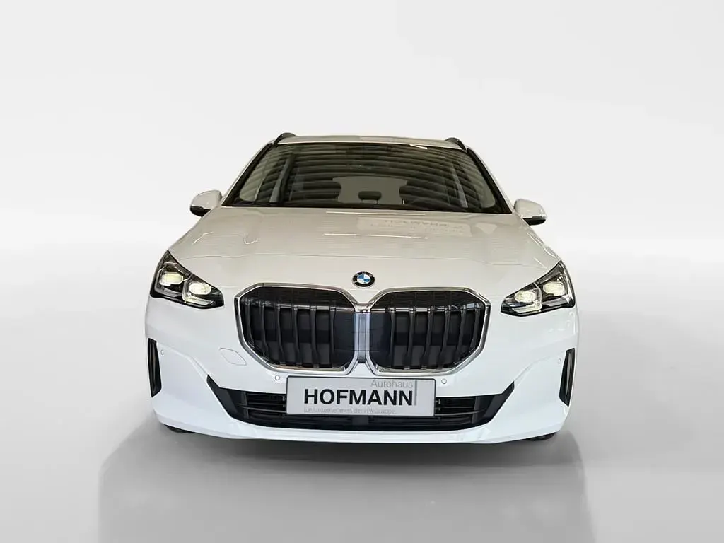 Gebraucht BMW 218 Active Tourer Shadowline 136 PS (100 kW) 2025 Alpinweiß uni Van / Kleinbus
