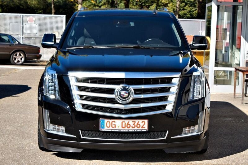 Gebraucht Cadillac Escalade 426 PS (313 kW) 2015 Schwarz SUV