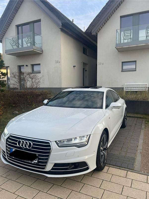 Weiß Gebraucht 2015 Audi A7 S-Line Limousine | 24.000 € (Fairer Preis) - Bild 1/4