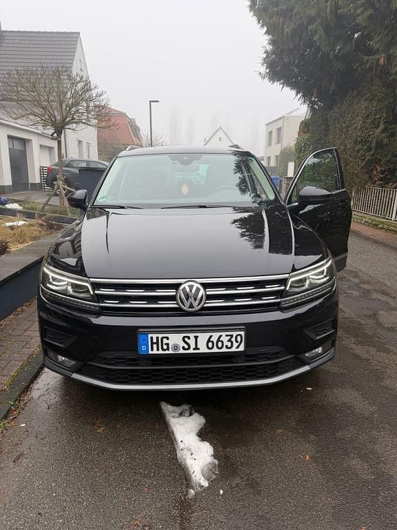 Gebraucht VW Tiguan 150 PS (110 kW) 2019 Schwarz SUV