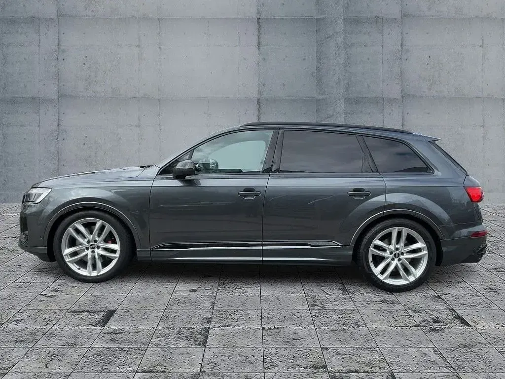 Gebraucht Audi SQ7 Sport 507 PS (372 kW) 2025 Grau SUV