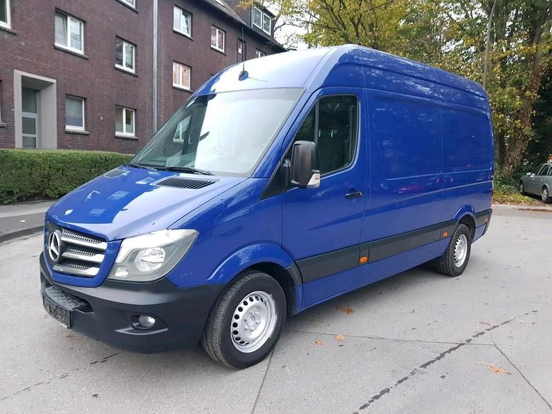 Weiß Gebraucht 2014 Mercedes 316 Van | 9.800 € - Bild 1/4