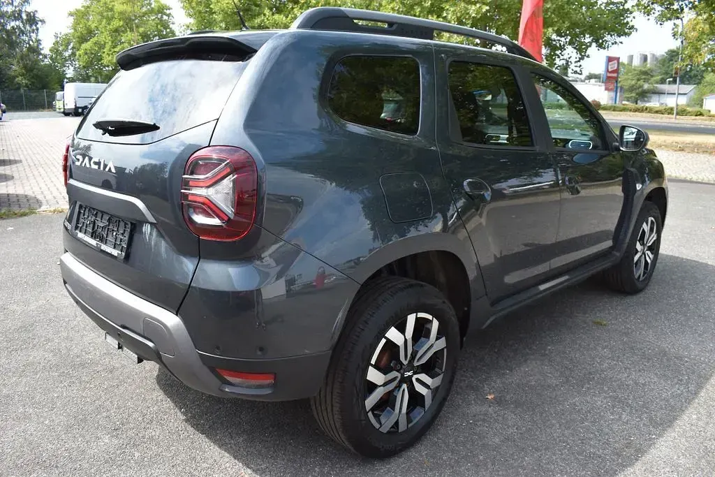 Gebraucht Dacia Duster Journey 150 PS (110 kW) 2023 Grau SUV