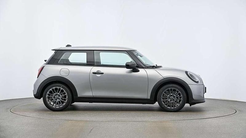 Gebraucht Mini Cooper Classic 156 PS (114 kW) 2024 Grau Kleinwagen