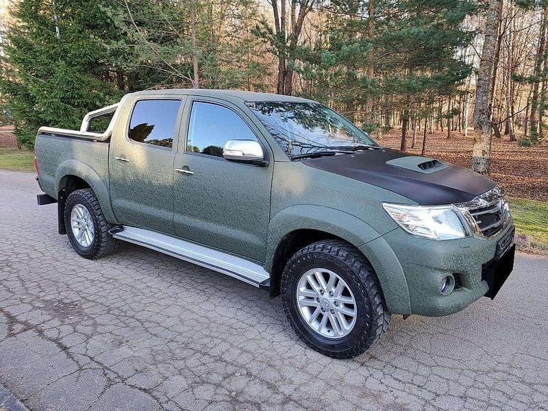 Gebraucht Toyota HiLux Executive 171 PS (125 kW) 2013 Grün Abholung