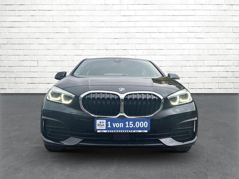 Gebraucht BMW 116 116 PS (85 kW) 2020 Schwarz Kleinwagen