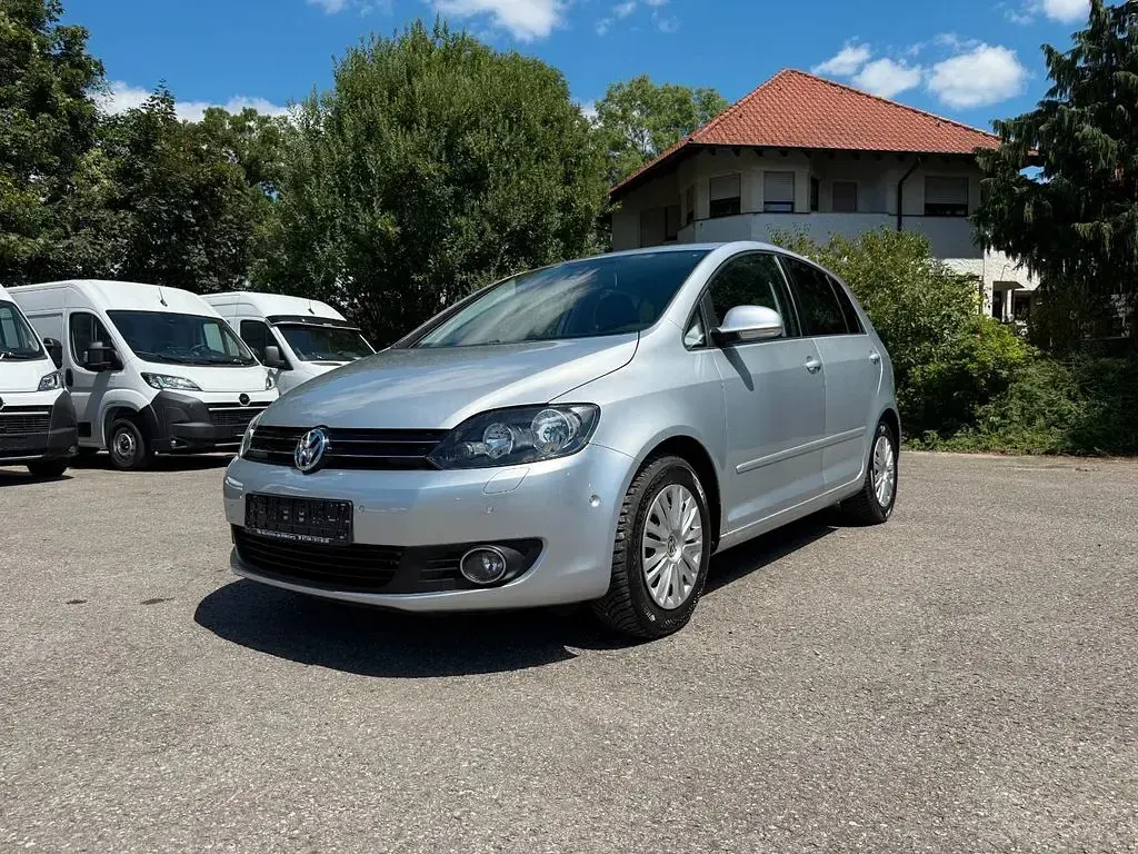 Gebraucht VW Golf VI Team 122 PS (89 kW) 2011 Silber Kleinwagen