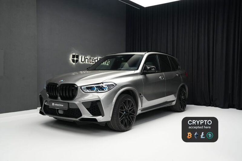 Grau Gebraucht 2021 BMW X5 M Competition Edition SUV | 73.000 € (Guter Preis) - Bild 1/4