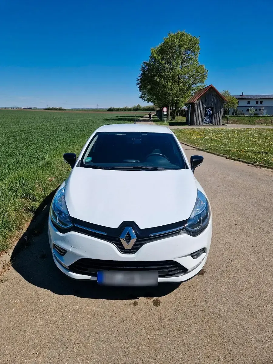 Gebraucht Renault Clio 75 PS (55 kW) 2019 Weiß Kleinwagen