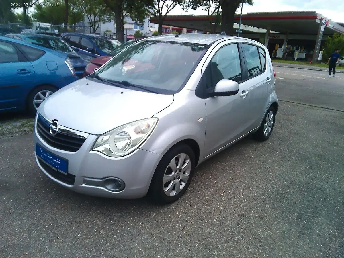 Gebraucht Opel Agila Edition 86 PS (63 kW) 2009 Silber Kleinwagen