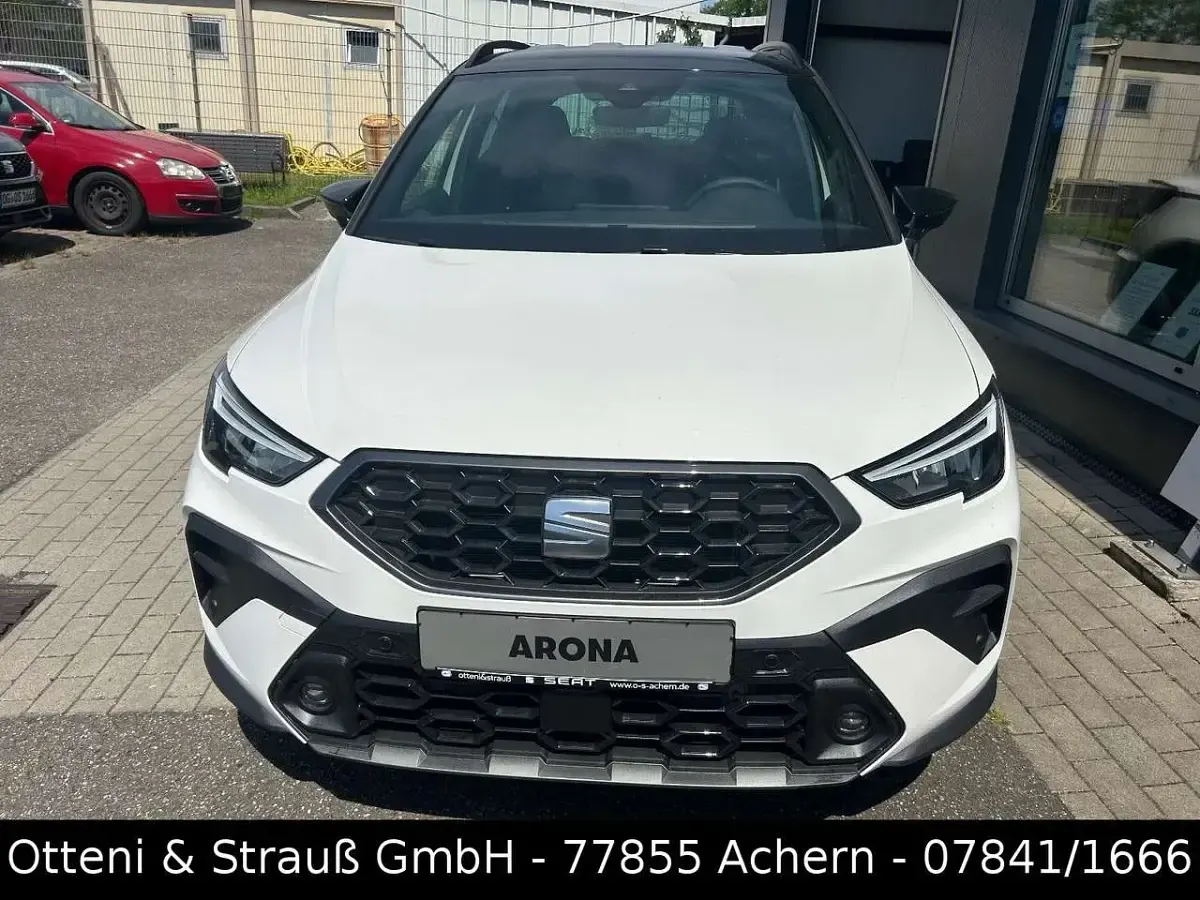 Neu Seat Arona Style 116 PS (85 kW) 2026 Weiß SUV