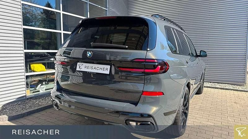 Neu BMW X7 Performance 352 PS (258 kW) 2026 Bmw individual dravitgrau meta SUV