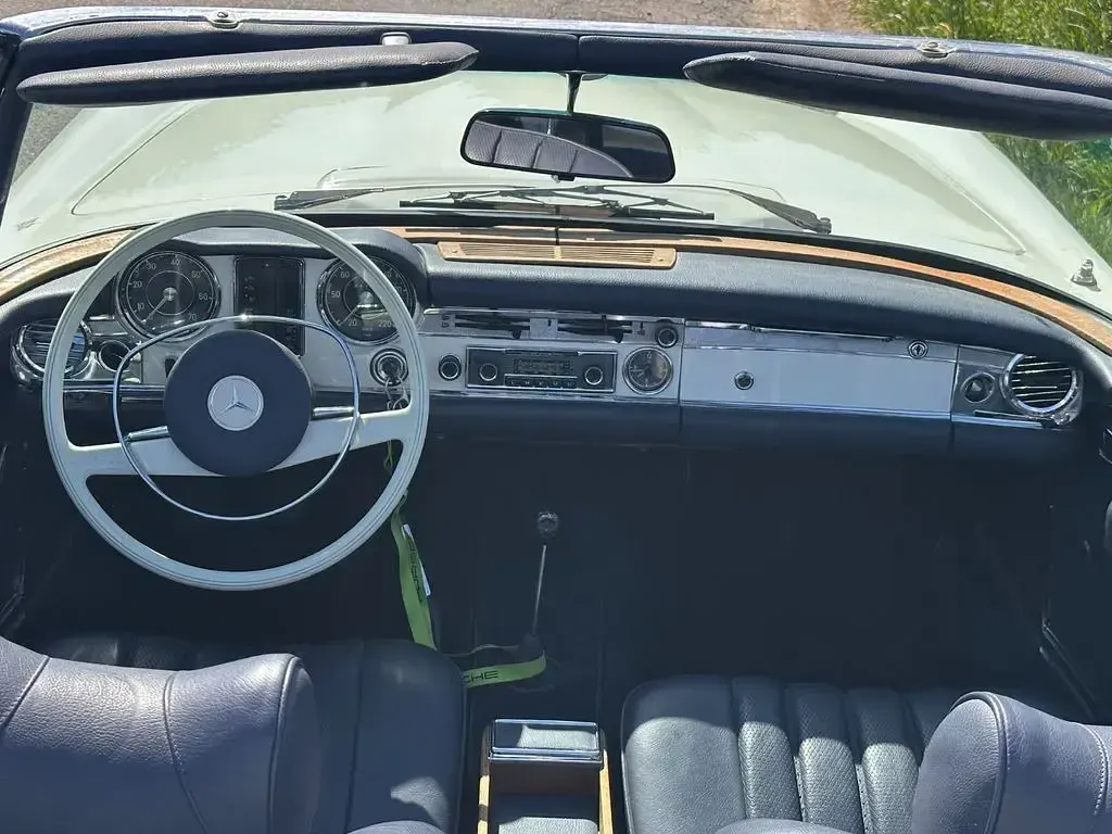 Gebraucht Mercedes SL280 160 PS (117 kW) 1970 Weiß Cabrio