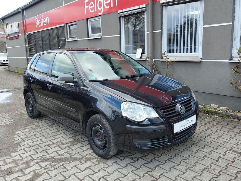 Gebraucht VW Polo 54 PS (39 kW) 2005 Schwarz Kleinwagen