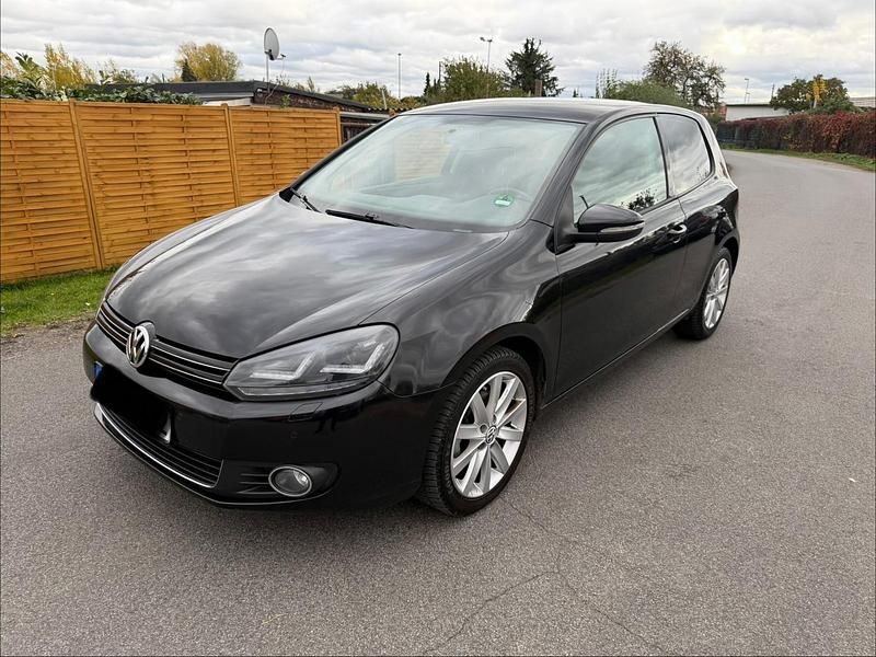 Schwarz Gebraucht 2009 VW Golf VI Highline Limousine | 2.490 € (Superpreis) - Bild 1/4