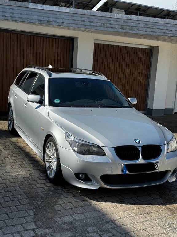 Schwarz Gebraucht 2006 BMW 525 Shadowline Kombi | 8.950 € - Bild 1/4