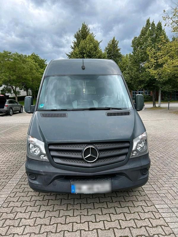 Grau Gebraucht 2018 Mercedes Sprinter Van | 14.500 € (Guter Preis) - Bild 1/4