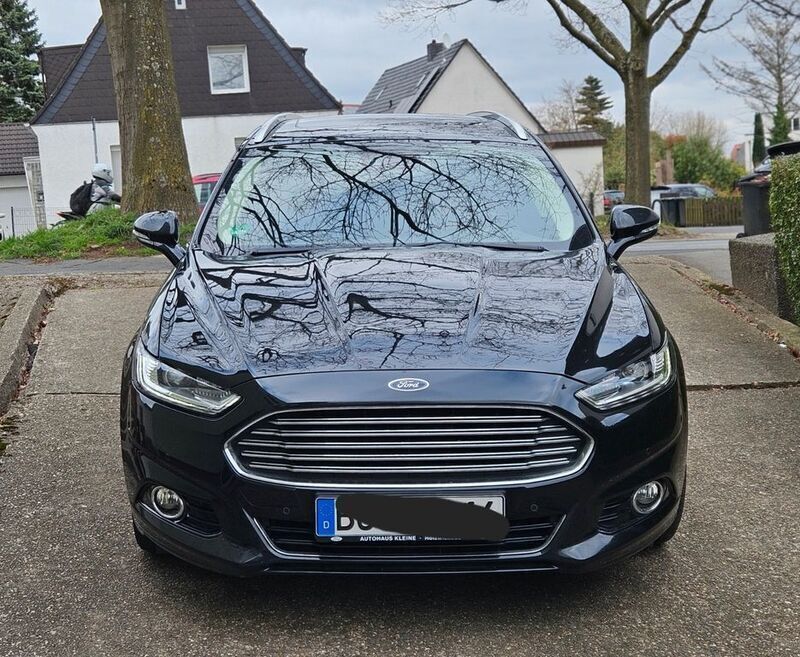 Schwarz Gebraucht 2015 Ford Mondeo Titanium Kombi | 15.200 € (Etwas zu teuer) - Bild 1/4